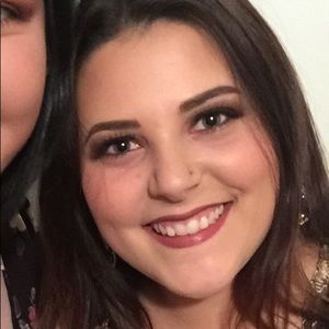 Meet your Posher, Jasmine